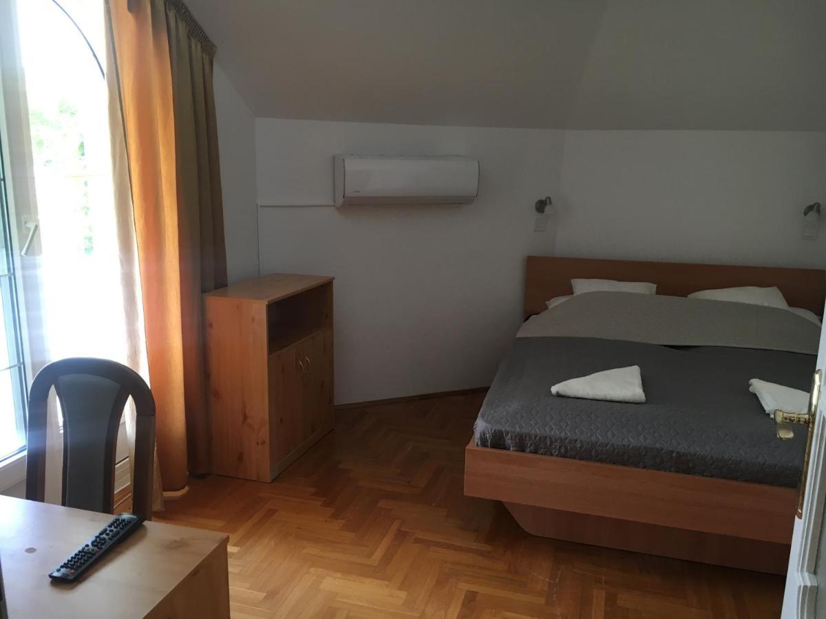 Center Apartmanhaz Hotel Hajdúszoboszló Eksteriør billede