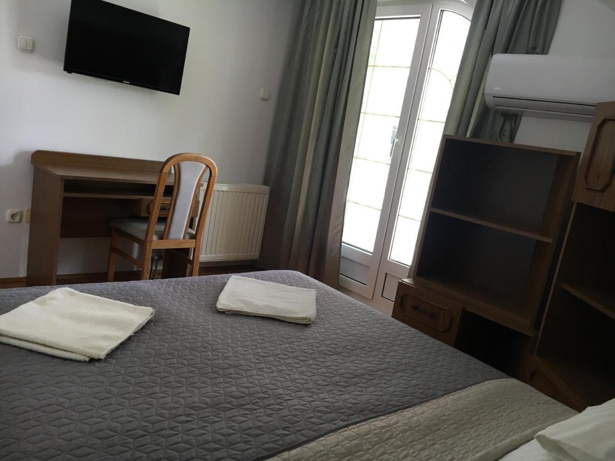 Center Apartmanhaz Hotel Hajdúszoboszló Eksteriør billede